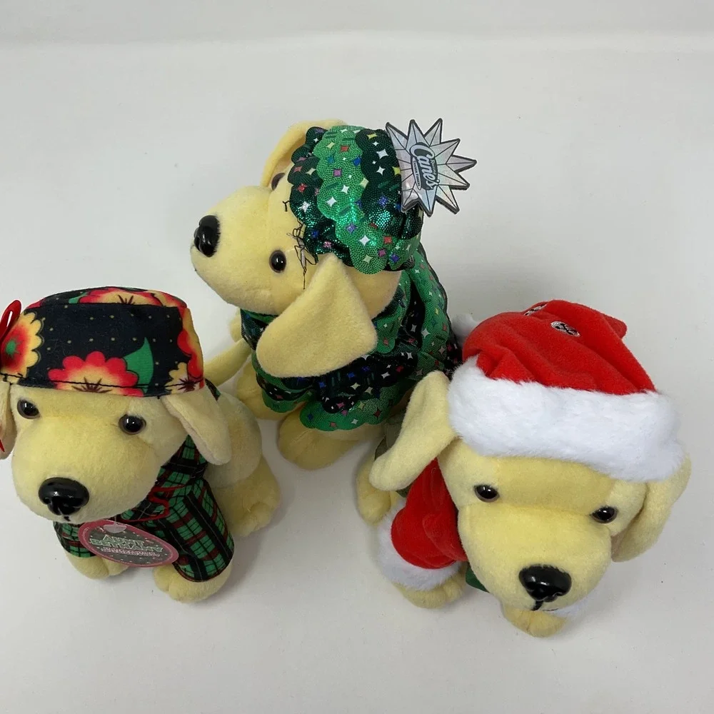 Raising Canes Christmas Vacation Plush Set Aunt Bethany Tree Santa 2022 Lot of 3